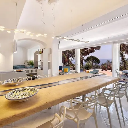 Villa Giove 1 *
