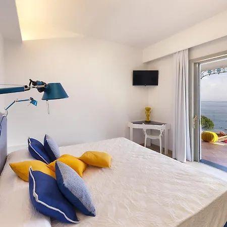 Villa Giove 1 *