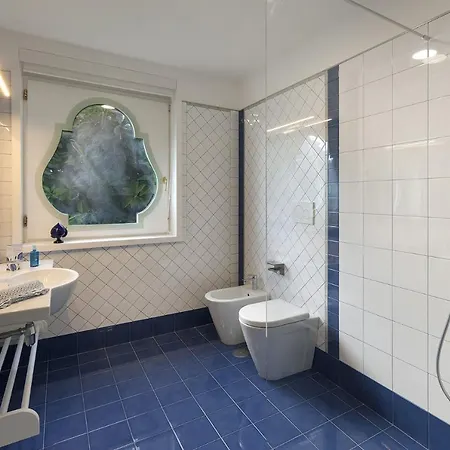 Giove 1 *