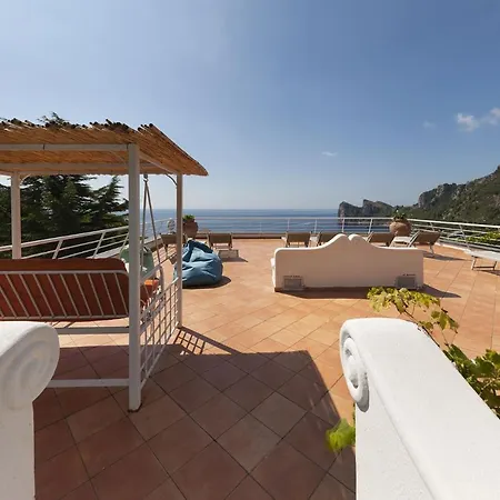 Villa Giove 1 *
