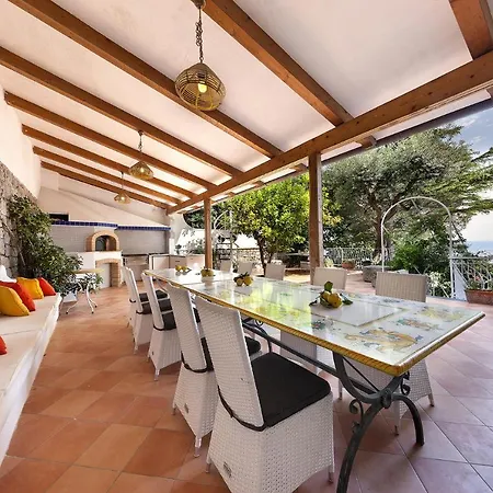 Giove 1 Villa *